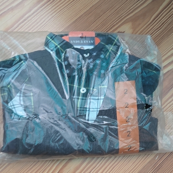 Plaid Shirt with Gray Vest and Black Pants Set - Picture 4 of 4